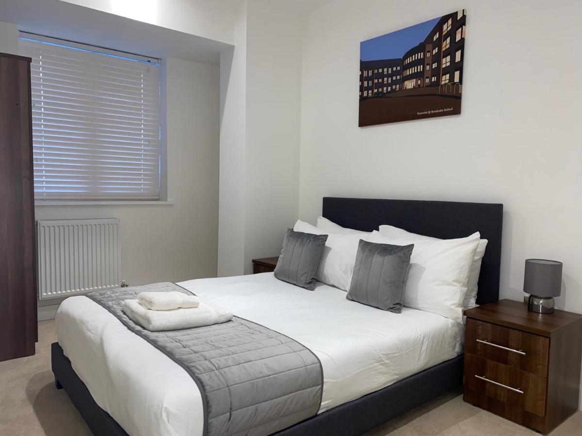 Roomotel - Broadoaks Apartments Solihull Exterior foto